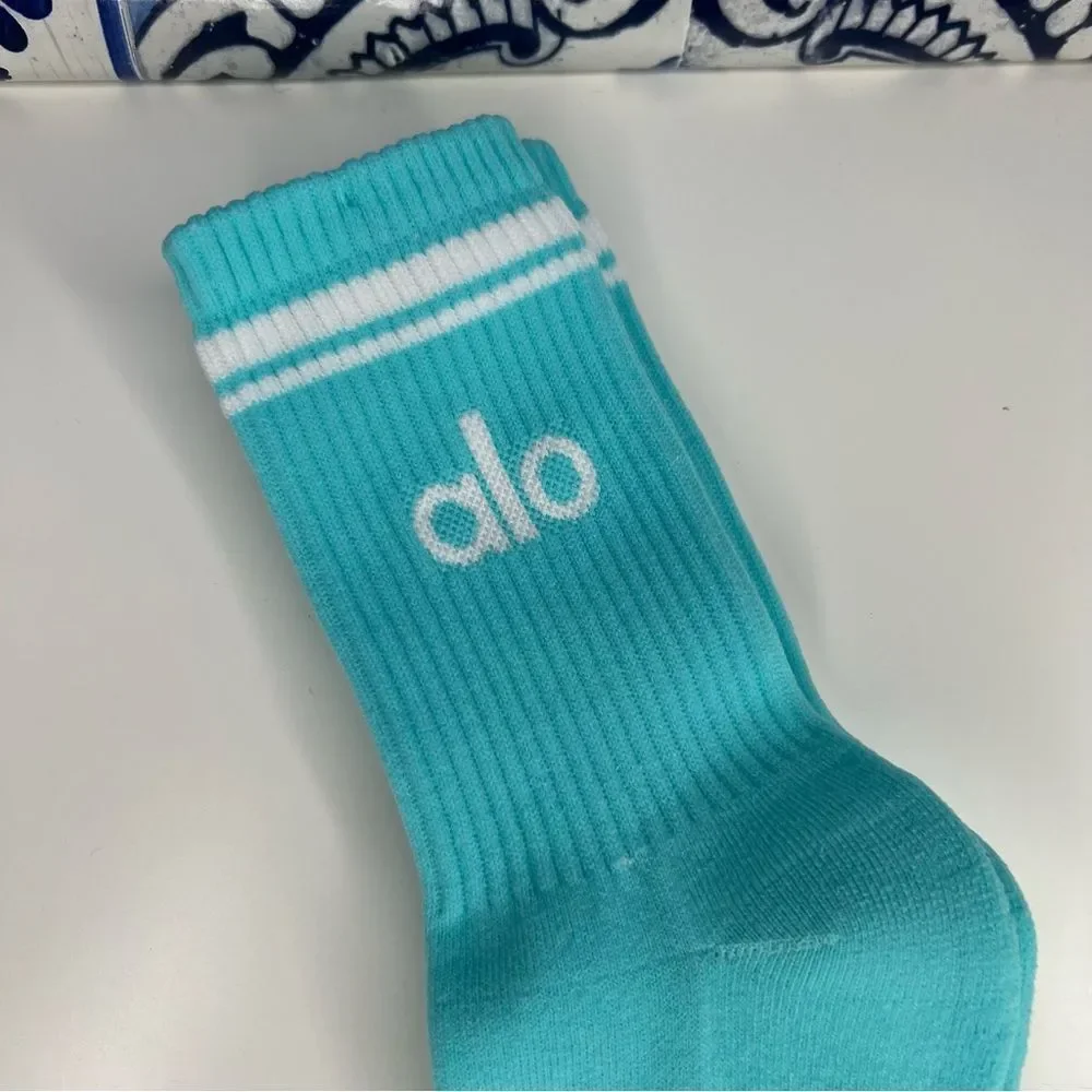 Unisex Half-Crew Throwback Sock Tiffany blue and white new never used